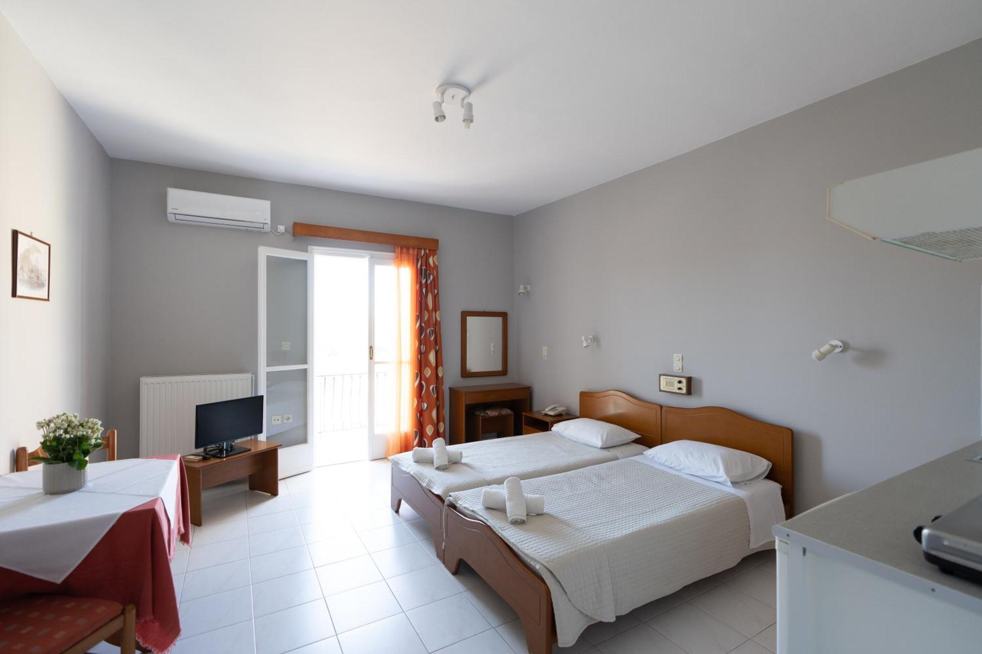Ammousa Hotel Apartments Lixouri Exteriör bild