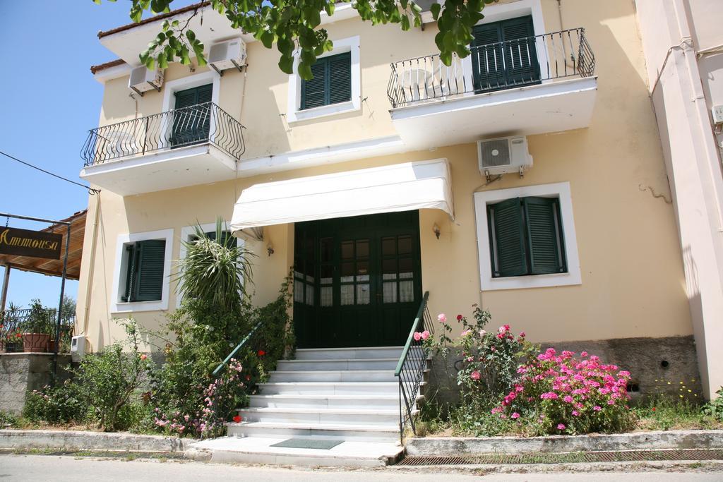 Ammousa Hotel Apartments Lixouri Exteriör bild